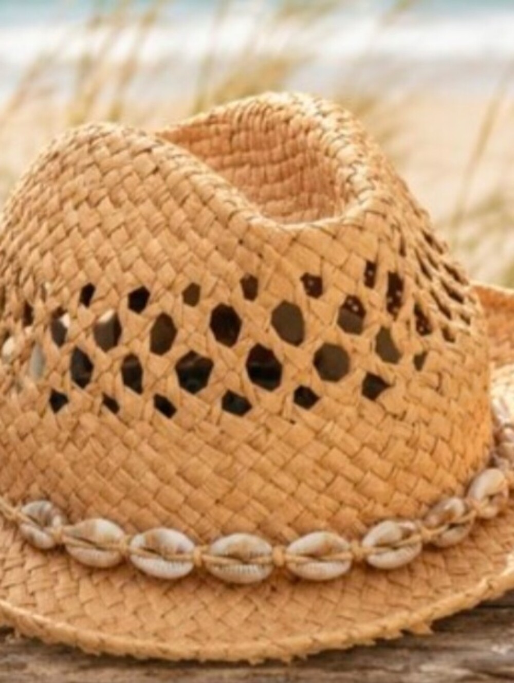 🌴 Straw Hat with Cowrie Shell Band | Never Worn | Coastal Boho Style